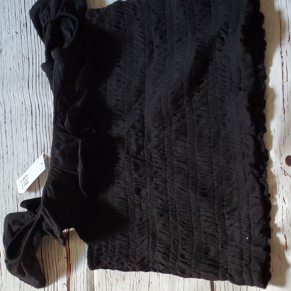 🆕️ GAP GIRLS BLACK CROP TOP 🖤 - Picture 6 of 7